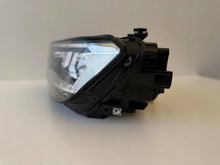 Load image into Gallery viewer, Frontscheinwerfer VW Tiguan 5NB941773D Links Scheinwerfer Headlight SCH8973128791ri