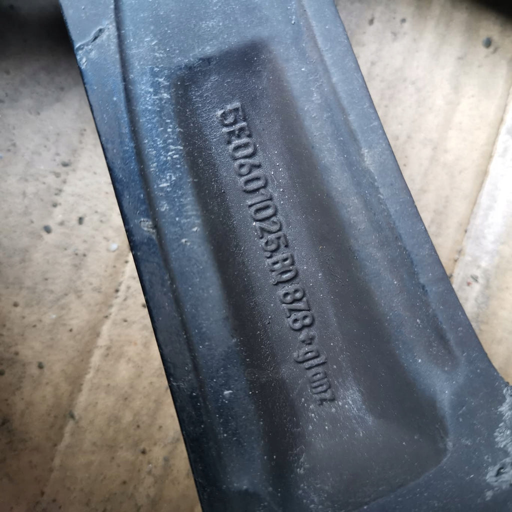 1x Alufelge 17 Zoll 7.0" 5x112 49ET Glanz Schwarz 5E0601025BQ Skoda Octavia Iii FEL4424762546vu