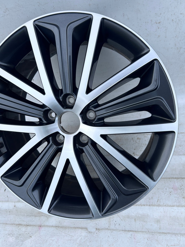 1x Alufelge 19 Zoll 7.5" 5x114.3 53ET Glanz Silber 52910D7510 Hyundai Tucson Mg FEL8877371526mb