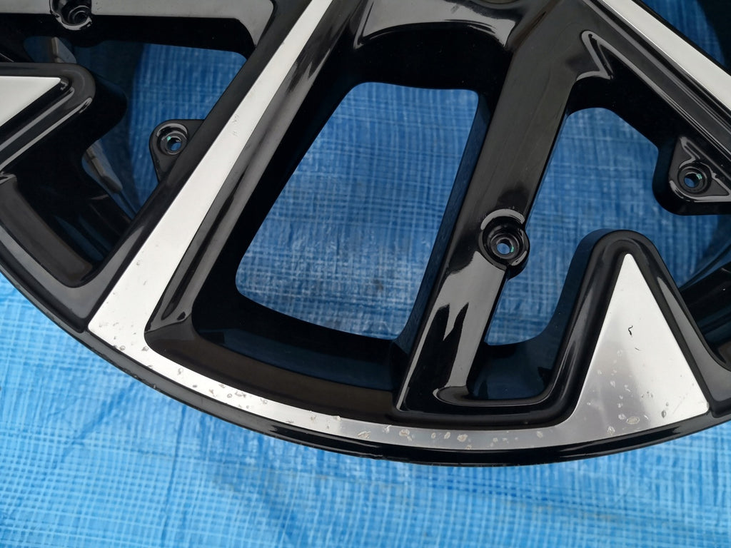 1x Alufelge 17 Zoll 7.0" 4x108 32ET 9833892680 Opel Corsa F Rim Wheel