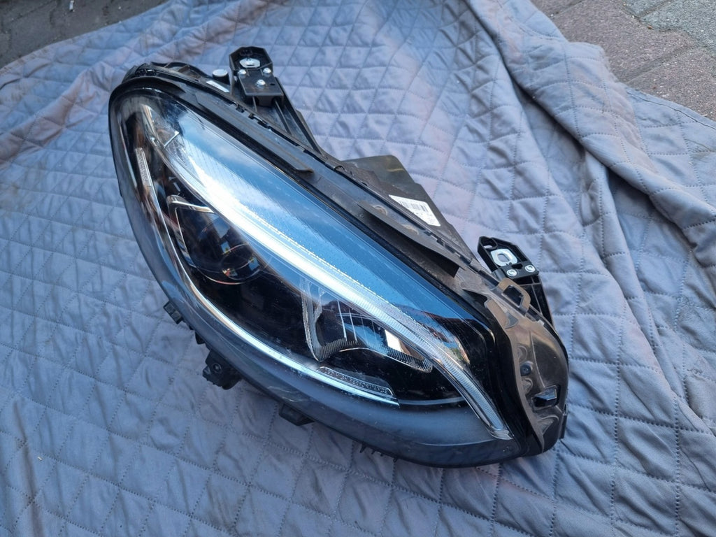 Frontscheinwerfer Mercedes-Benz W246 A2469066201 LED Rechts Headlight SCH9751878304hf