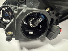 Laden Sie das Bild in den Galerie-Viewer, Frontscheinwerfer Opel Meriva B 13372334 Rechts Scheinwerfer Headlight SCH5903194062lo