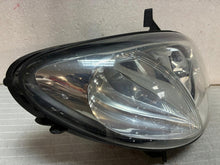 Laden Sie das Bild in den Galerie-Viewer, Frontscheinwerfer Mercedes-Benz Vito W639 A6398200261 Rechts Headlight SCH1844660453uw
