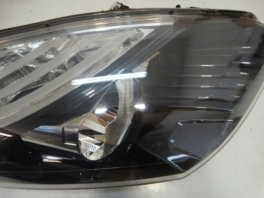 Frontscheinwerfer Renault Scenic 260100023R Rechts Scheinwerfer Headlight SCH5296910881mk