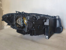 Laden Sie das Bild in den Galerie-Viewer, Frontscheinwerfer BMW 5 F11 F10 TML1559 Links Scheinwerfer Headlight SCH1259321652tl