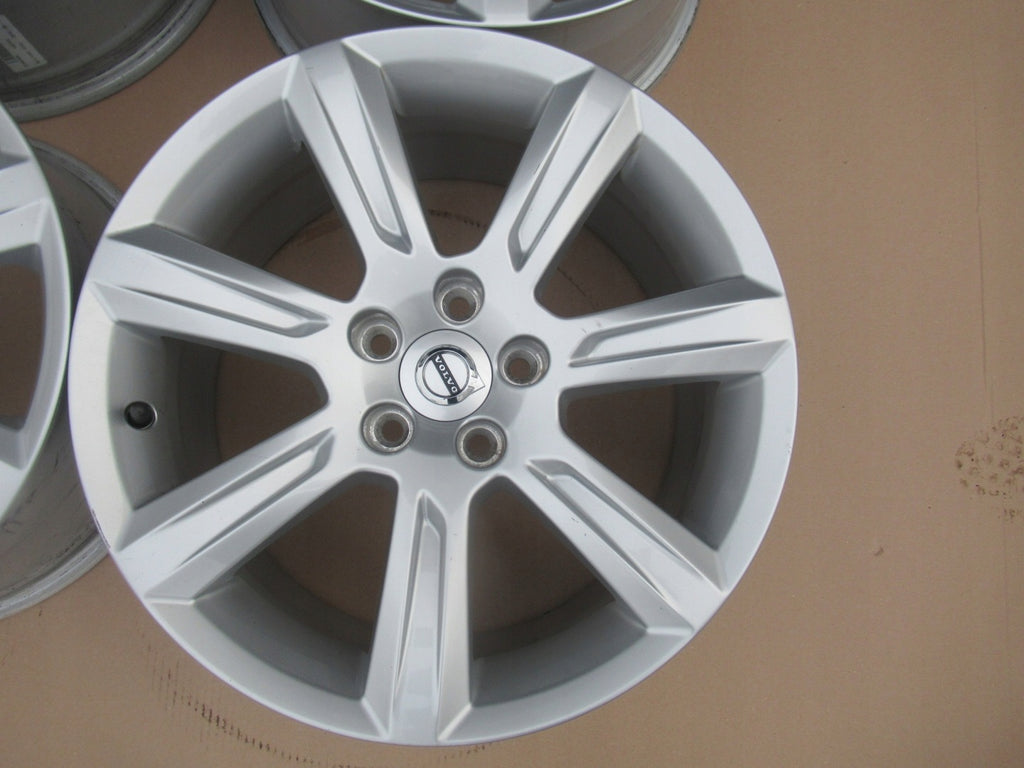 4x Alufelge 17 Zoll 8.0" 5x108 42ET Glanz Silber 31362838 Volvo S90 V90 FEL4258962373si