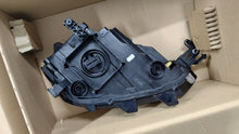 Laden Sie das Bild in den Galerie-Viewer, Frontscheinwerfer VW T Roc 2GA941035D LED Links Scheinwerfer Headlight SCH2257414121ul