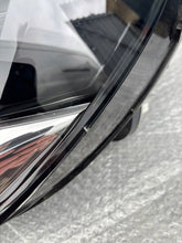 Laden Sie das Bild in den Galerie-Viewer, Frontscheinwerfer Opel Corsa F 9829522780 LED Links Scheinwerfer Headlight SCH3752974509th