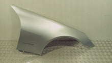 Laden Sie das Bild in den Galerie-Viewer, Kotflügel Mercedes-Benz Slk A1718810214 Vorne Rechts Silber