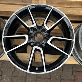 1x Alufelge 19 Zoll 7.5