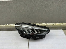 Laden Sie das Bild in den Galerie-Viewer, Frontscheinwerfer Mercedes-Benz W247 A2479063504 Full LED Rechts oder Links SCH5760405613fk