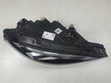 Laden Sie das Bild in den Galerie-Viewer, Frontscheinwerfer Mercedes-Benz W177 A1779060603 Rechts Scheinwerfer Headlight SCH5451810401do