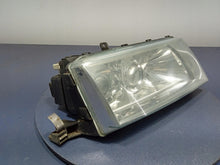 Laden Sie das Bild in den Galerie-Viewer, Frontscheinwerfer Skoda Octavia I 949266 Xenon Rechts Scheinwerfer Headlight SCH1133575359jj
