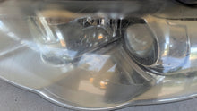 Load image into Gallery viewer, Frontscheinwerfer VW Passat 3C0941751G Xenon Links Scheinwerfer Headlight SCH8821449222oz