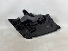 Laden Sie das Bild in den Galerie-Viewer, Frontscheinwerfer Ford Focus M51-13101-GC Links Scheinwerfer Headlight SCH2499686110ha