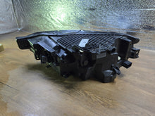 Load image into Gallery viewer, Frontscheinwerfer Volvo Xc60 32338985 Rechts Scheinwerfer Headlight SCH8571046786xw