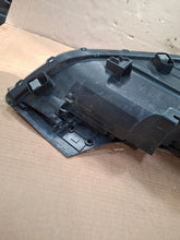 Laden Sie das Bild in den Galerie-Viewer, Frontscheinwerfer Hyundai Tucson 92101D7700 Links Scheinwerfer Headlight SCH7246015337kc