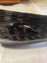 Load image into Gallery viewer, Frontscheinwerfer Skoda Fabia IV 6VB941016B 6VB941015B LED Rechts Headlight SCH7404051101gf