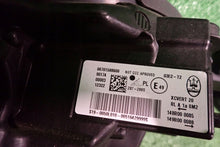 Laden Sie das Bild in den Galerie-Viewer, Frontscheinwerfer Maserati I 06701588600 Rechts Scheinwerfer Headlight SCH4894110816jj