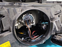 Load image into Gallery viewer, Frontscheinwerfer VW Passat Cc 3C8941751J Xenon Links Scheinwerfer Headlight