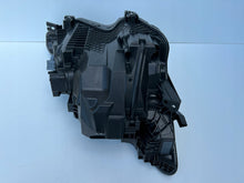 Laden Sie das Bild in den Galerie-Viewer, Frontscheinwerfer Polestar 2 II P31698070 LED Links Scheinwerfer Headlight