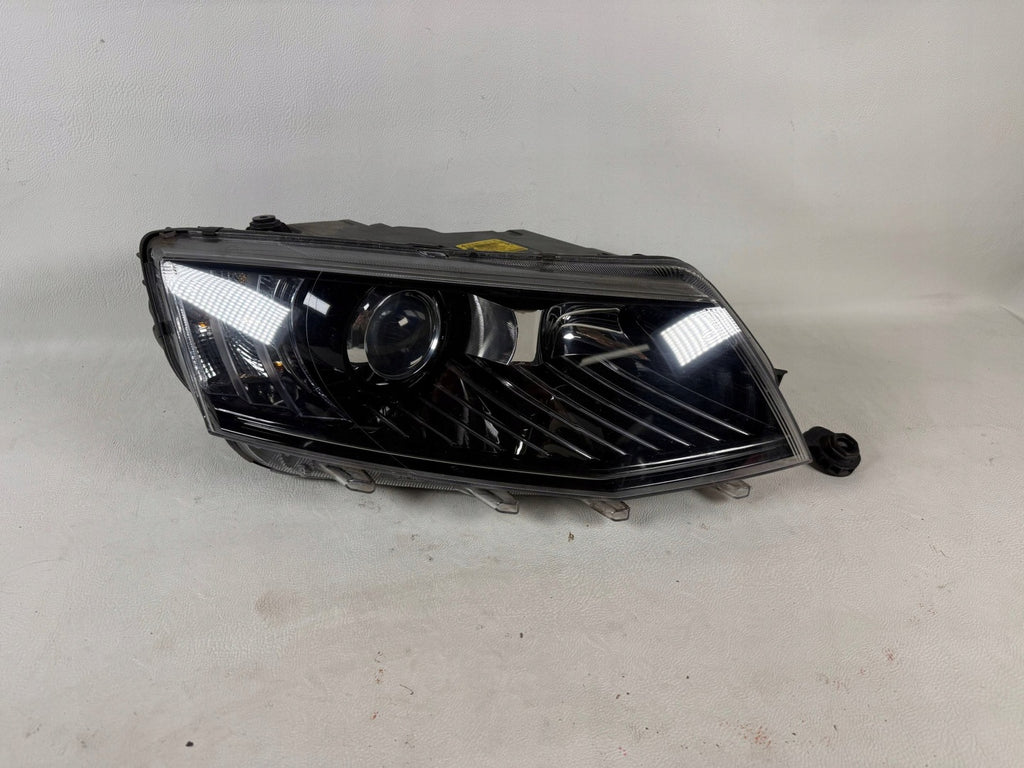 Frontscheinwerfer Skoda Octavia I 5E1941018B Rechts Scheinwerfer Headlight SCH8973951824id