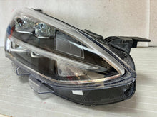 Laden Sie das Bild in den Galerie-Viewer, Frontscheinwerfer Ford Focus JX7B-13E014-AE Full LED Rechts Headlight SCH5773704873il