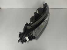 Laden Sie das Bild in den Galerie-Viewer, Frontscheinwerfer Mitsubishi Outlander III 8301C8-53 LED Links Headlight SCH5684143748mf