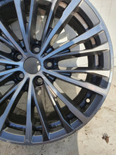 Laden Sie das Bild in den Galerie-Viewer, 1x Alufelge 18 Zoll 7.5&quot; 5x112 25ET 6883523 BMW G21 G20 Rim Wheel