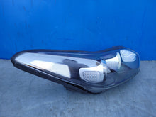Laden Sie das Bild in den Galerie-Viewer, Frontscheinwerfer Kia Sportage IV 92102-F1110 Bi-Xenon Rechts Headlight SCH8974721545ue