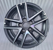 Laden Sie das Bild in den Galerie-Viewer, 1x Alufelge 16 Zoll 6.5&quot; 5x114.3 45ET Glanz Graphit 42611-YY500 Mg Corolla