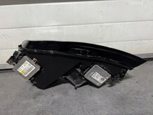 Laden Sie das Bild in den Galerie-Viewer, Frontscheinwerfer Audi A7 Xenon Ein Satz Scheinwerfer Headlight SCH7864257405gf
