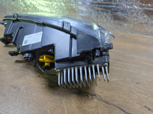 Load image into Gallery viewer, Frontscheinwerfer Dacia Spring 266008993R LED Rechts Scheinwerfer Headlight