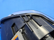 Laden Sie das Bild in den Galerie-Viewer, Frontscheinwerfer Tesla Model S 6005906 Xenon Links Scheinwerfer Headlight