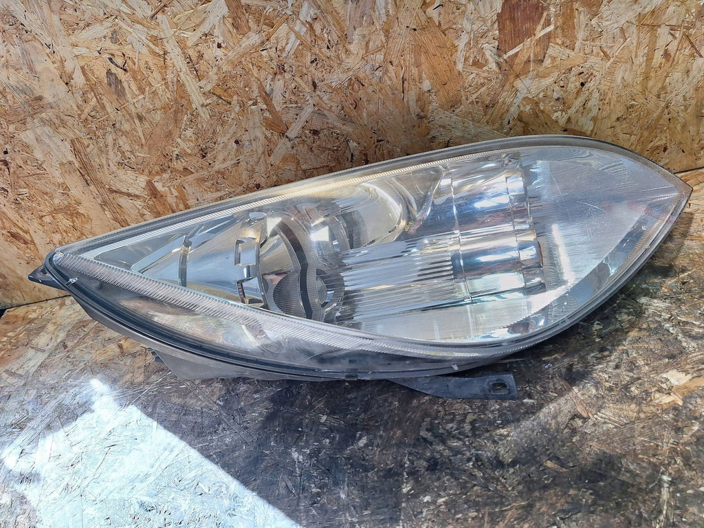 Frontscheinwerfer Mitsubishi Colt 0301208202 Rechts Scheinwerfer Headlight