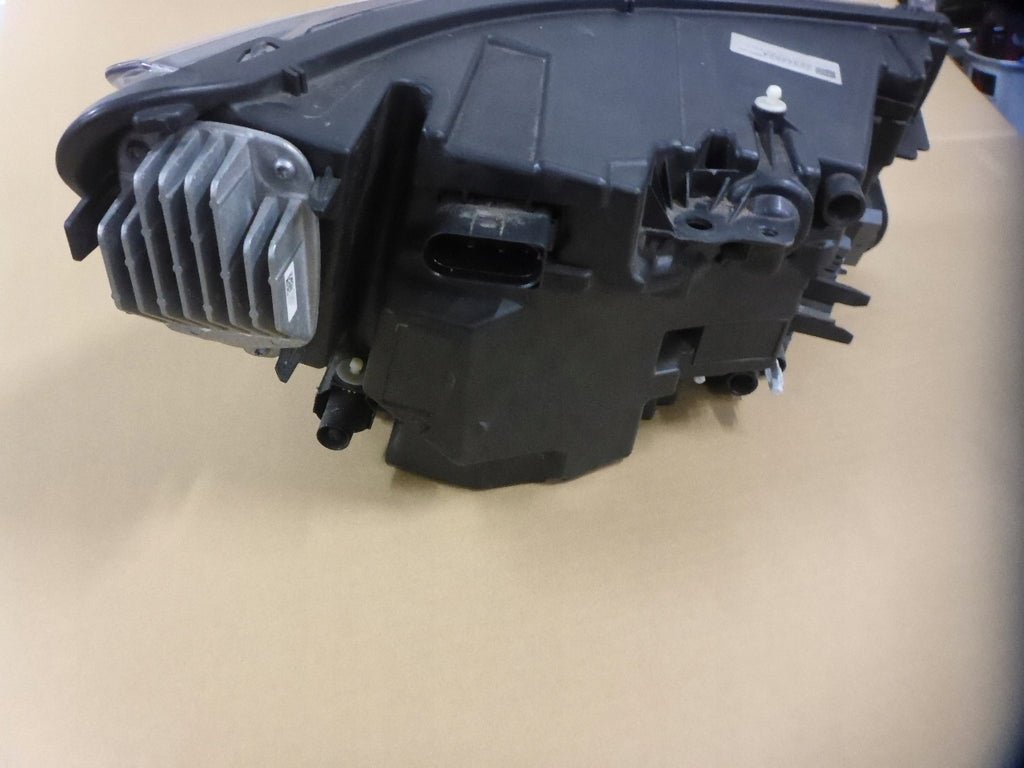 Frontscheinwerfer Volvo Xc40 32342524 LED Ein Stück (Rechts oder Links) SCH3922027137qs