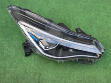 Laden Sie das Bild in den Galerie-Viewer, Frontscheinwerfer Renault Zoe 260102384R LED Rechts Scheinwerfer Headlight SCH8162519188jh