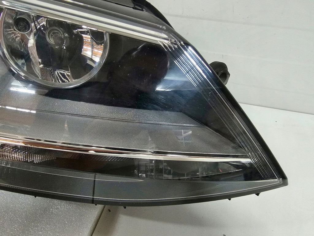 Frontscheinwerfer VW Jetta Rechts Scheinwerfer Headlight