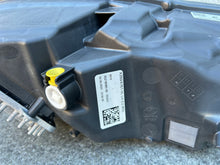 Laden Sie das Bild in den Galerie-Viewer, Frontscheinwerfer Jaguar F-Pace MK83-13W030-EE Links Scheinwerfer Headlight SCH3637962292mx
