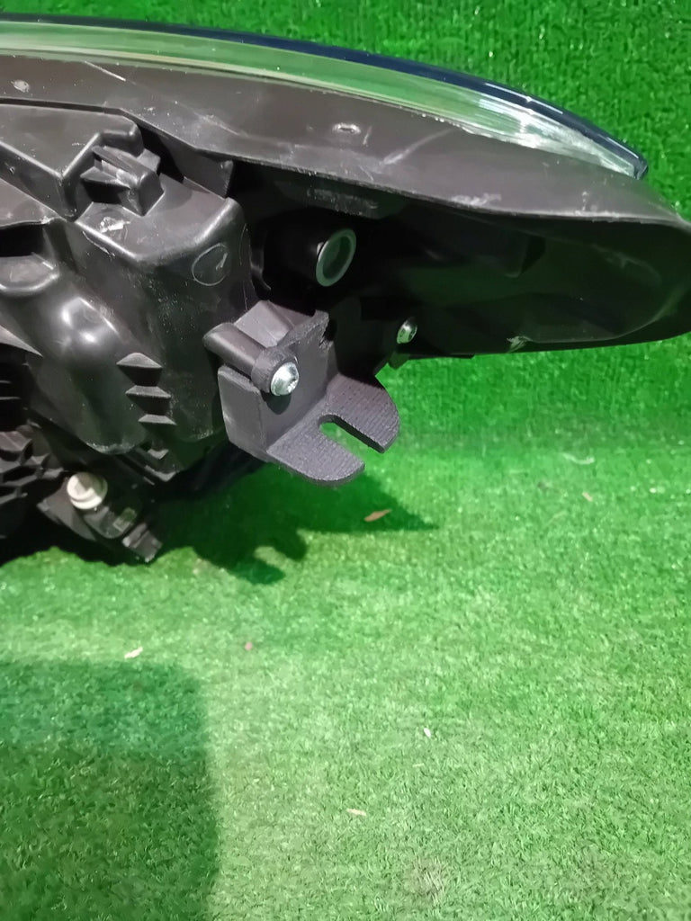 Frontscheinwerfer Renault Captur I 260107244R Rechts Scheinwerfer Headlight SCH5225762131en