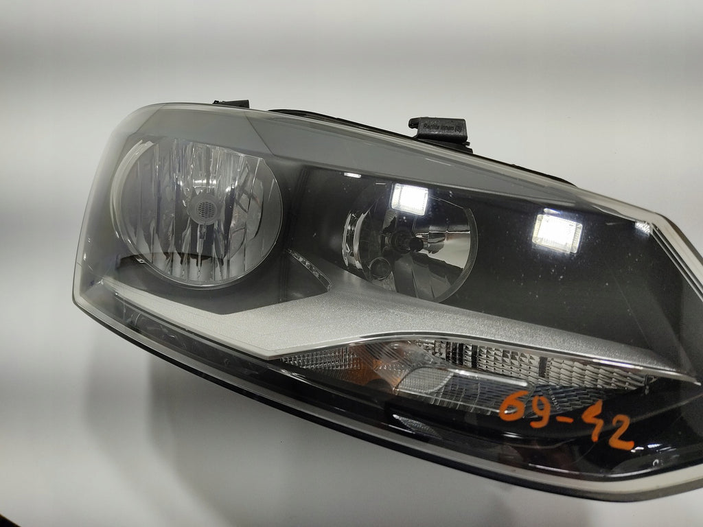 Frontscheinwerfer VW Polo 6R1941008F LED Rechts Scheinwerfer Headlight