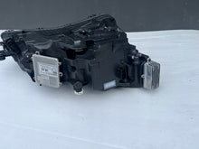 Laden Sie das Bild in den Galerie-Viewer, Frontscheinwerfer Skoda Superb III 3V1941015E Links Scheinwerfer Headlight SCH5822423174ms