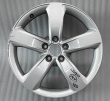 Load image into Gallery viewer, 1x Alufelge 18 Zoll 7.5&quot; 5x112 37ET Glanz Silber 4G0601025M Audi A6 Rim Wheel