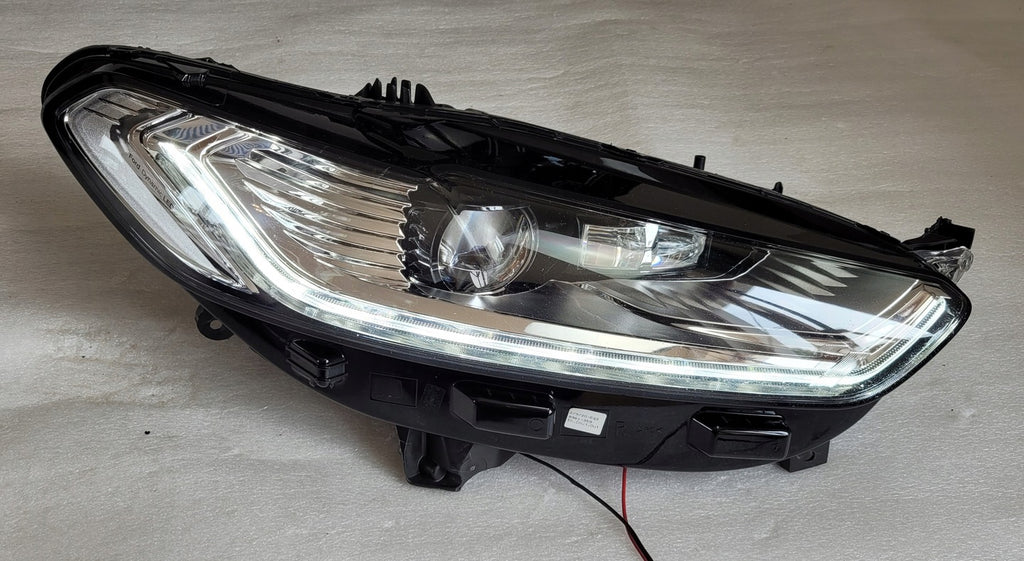 Frontscheinwerfer Ford Mondeo V 8961-359 90116931 LED Rechts Headlight