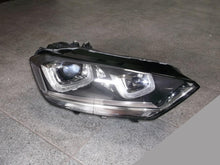 Load image into Gallery viewer, Frontscheinwerfer VW Sportsvan 517941034A Xenon Rechts Scheinwerfer Headlight