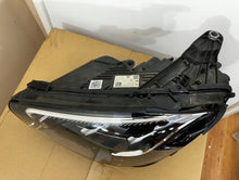 Laden Sie das Bild in den Galerie-Viewer, Frontscheinwerfer Mercedes-Benz W213 A2139067509 LED Links Headlight SCH6202406537qx