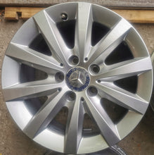 Load image into Gallery viewer, 4x Alufelge 16 Zoll 6.5" 5x112 49ET Glanz Silber A2464010500 Mercedes-Benz FEL3219803090zl