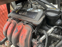 Load image into Gallery viewer, Motor Audi Seat Skoda VW A3 Altea Octavia I Golf BGU BSE 1.6 Benzin Komplett MOT3131272713cm
