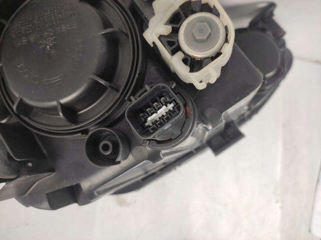 Frontscheinwerfer Hyundai I10 92101-B9000 Ein Stück (Rechts oder Links)