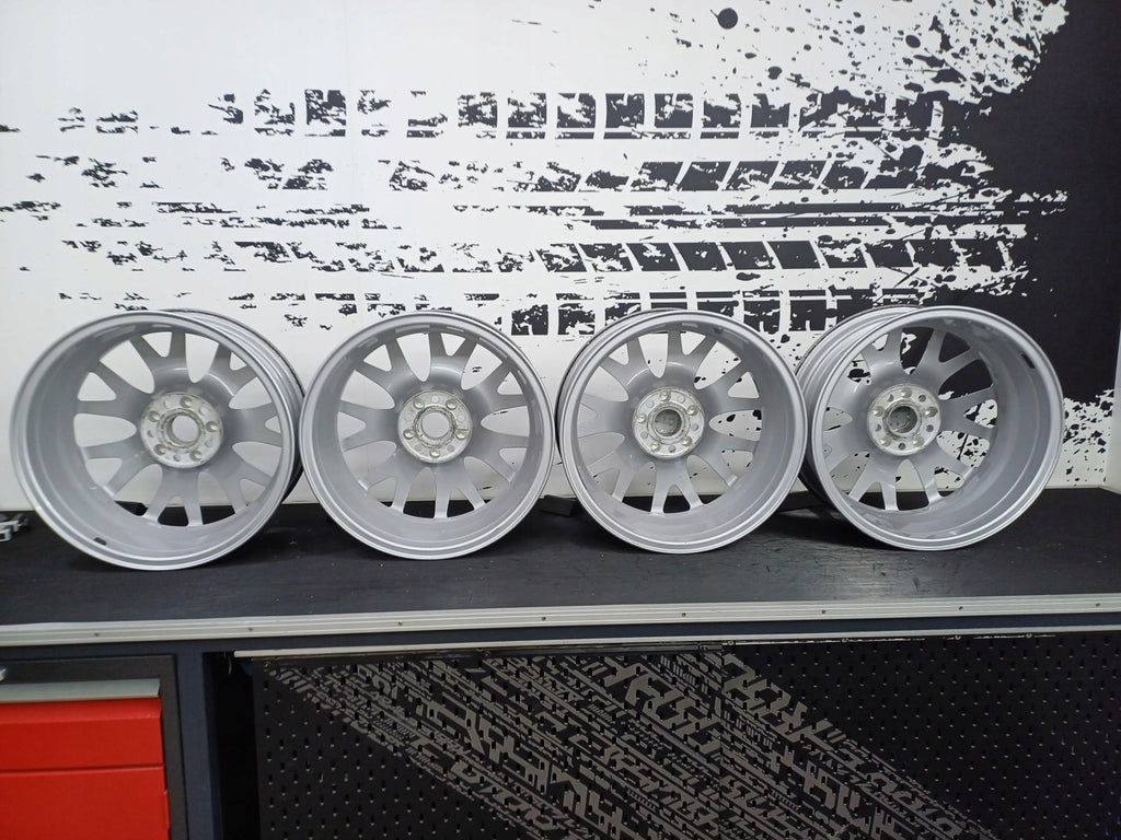 4x Alufelge 17 Zoll 7.0" 5x112 47ET Glanz Silber 8J0601025G1 Audi A3 Rim Wheel FEL7348474942hx
